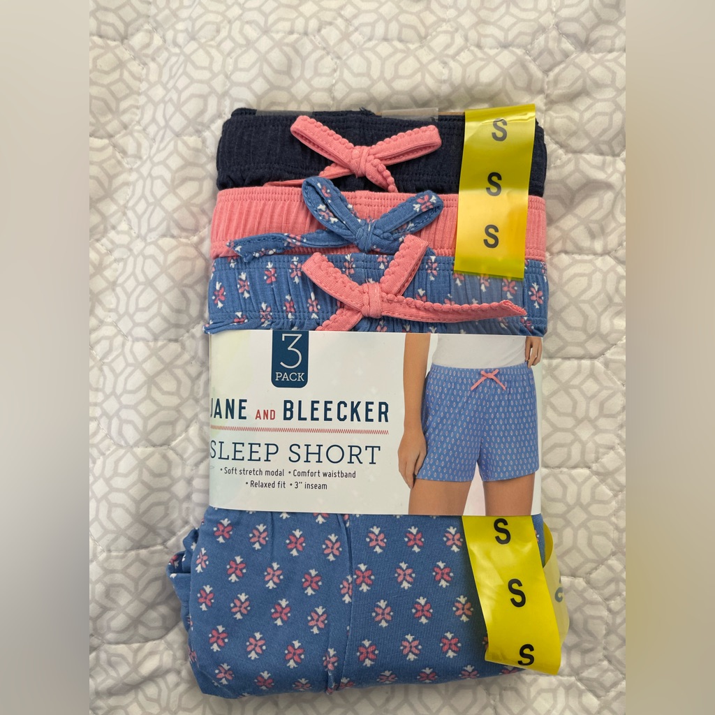 Jane And Bleecker Intimates  Sleepwear  Brand New